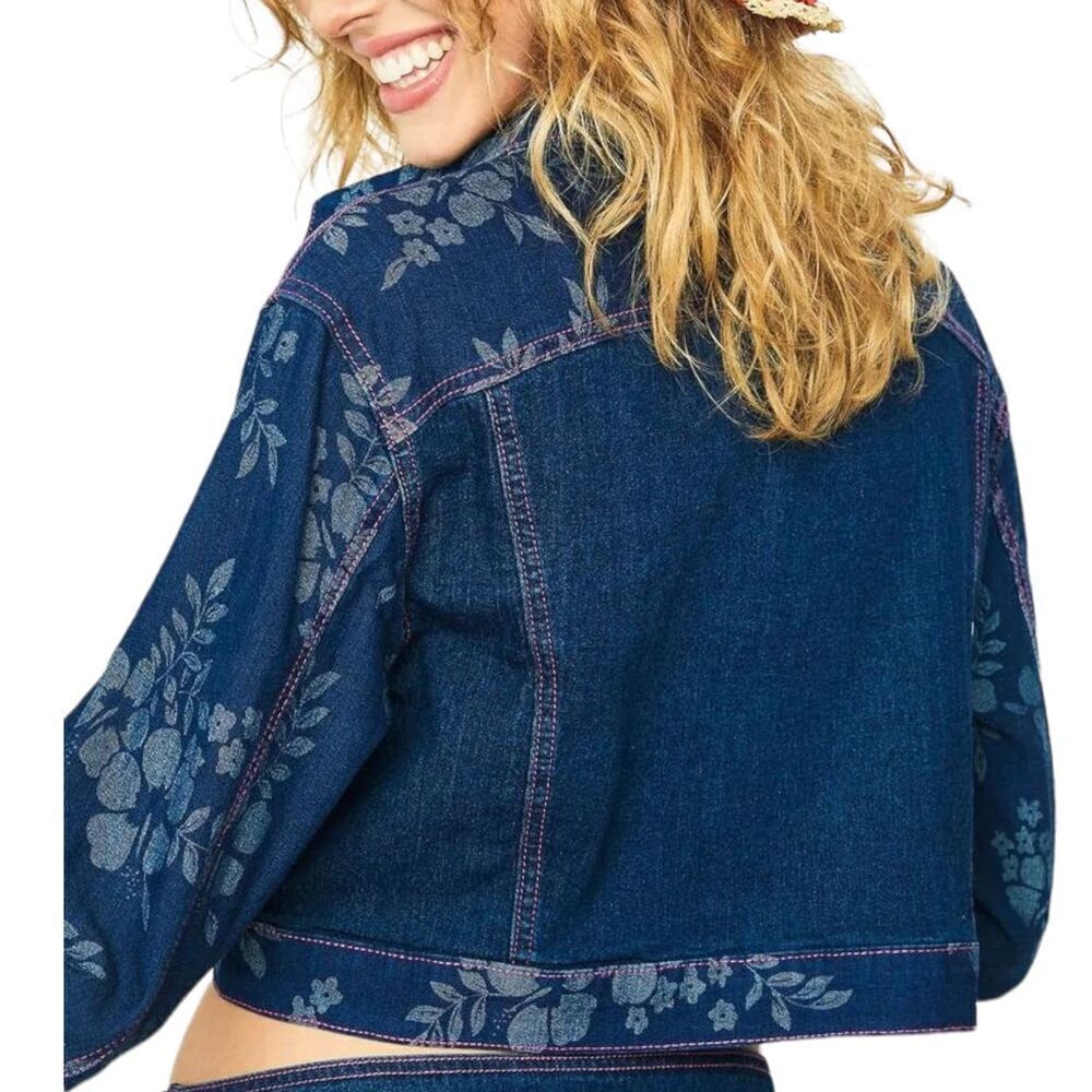 NWT delia’s by Dolls Kill Woke Up In Paradise Crop Denim Jacket Floral Juniors L - Picture 4 of 5